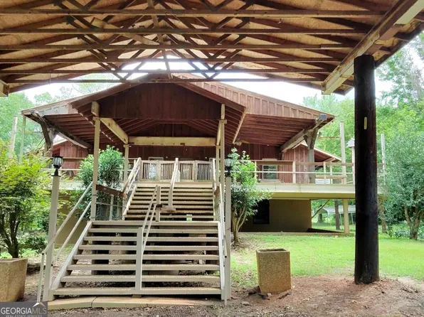 202 Sandy Run Rd, Bonaire, GA 31005