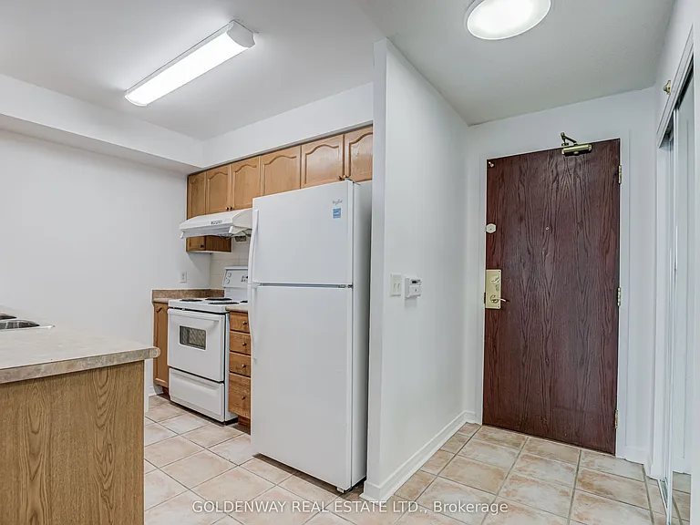 20 Olive Ave #806 — Photo 7
