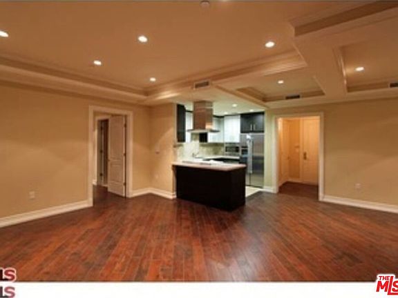4th image of 8612 Burton Way Unit 403