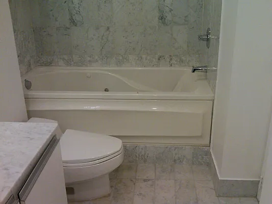 Rented by Judith Moschera, LREB | media 3