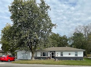 21 Lenora St, Cottage Hills, IL 62018