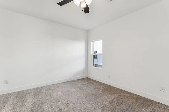 5019 Grayton Aly — Photo 24