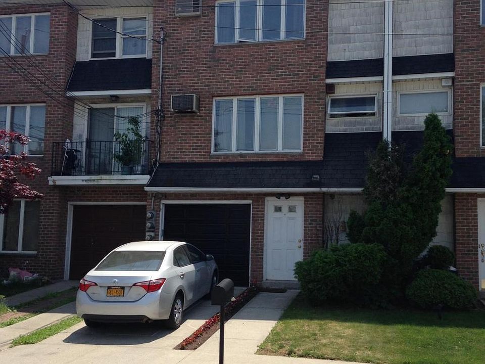 1st image of 70 Lincoln St
