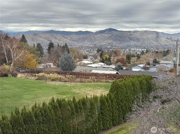 1352 Eastmont Avenue #15, East Wenatchee, WA 98802