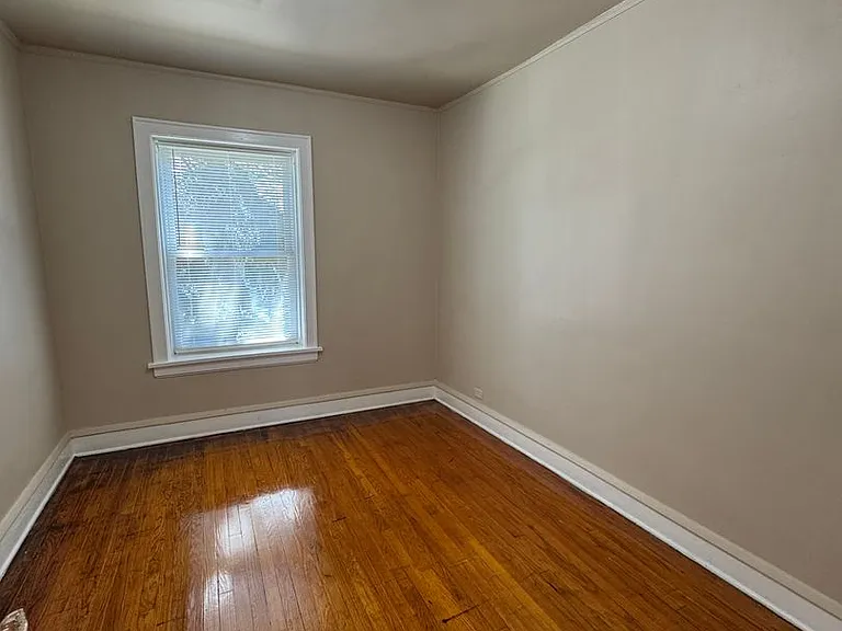1054-56 S Mason Ave #1 — Photo 7