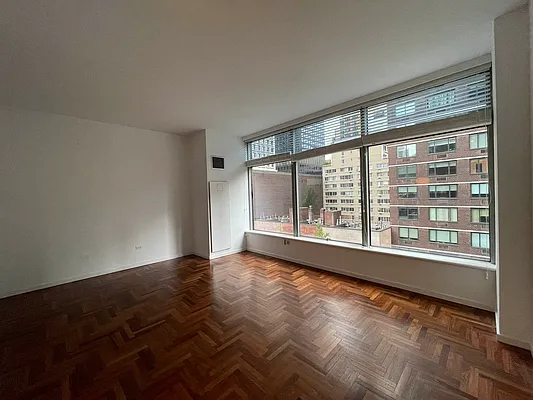 Rented by Home Ambassadors | media 3