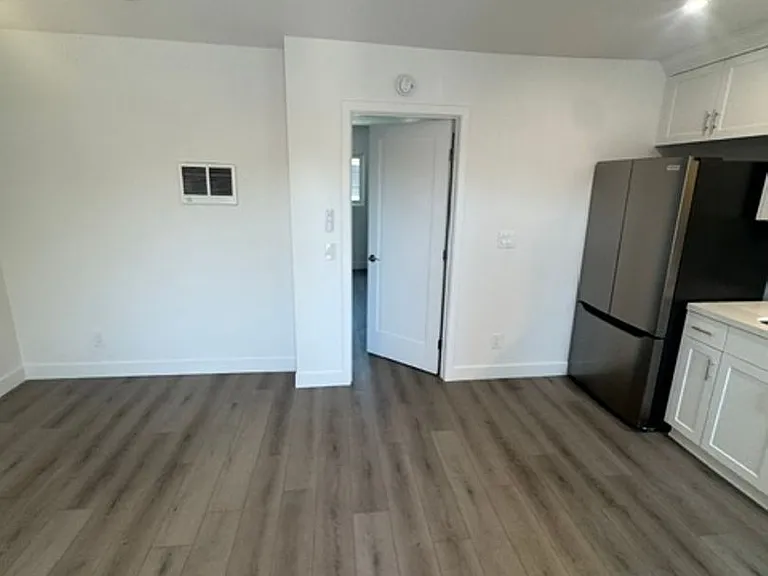 3526 Park — Photo 3