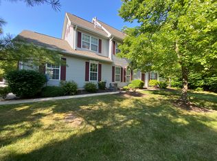 89 Warwick Rd, Princeton Junction, NJ 08550