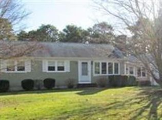 7 Country Ln, Brewster, MA 02631