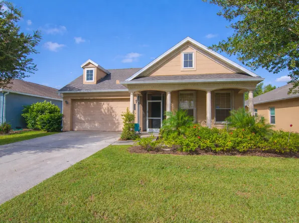 504 Sebastian Crossing Boulevard, Sebastian, FL 32958