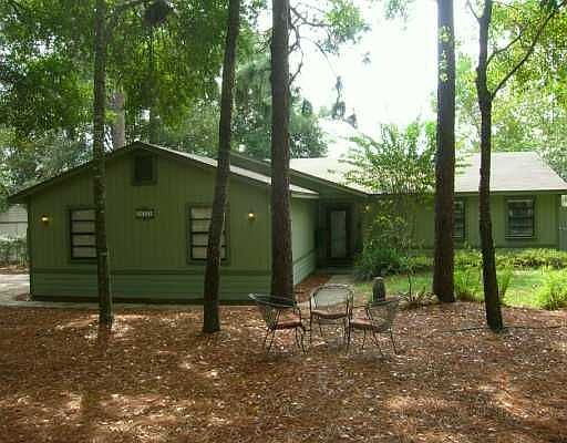 1st image of 26332 Baird Ave
