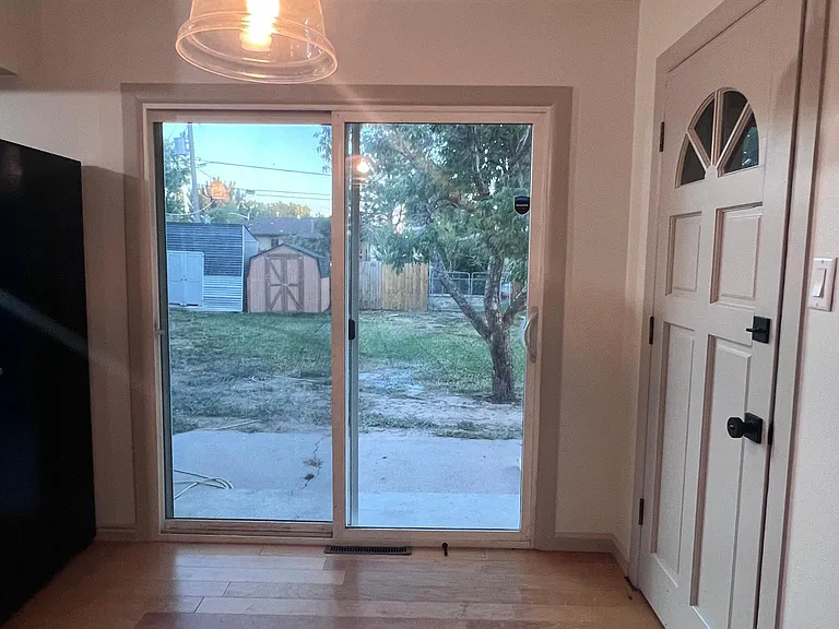 1535 Adams Ave — Photo 18