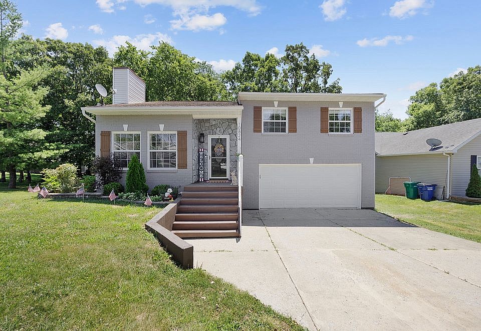 1st image of 10824 Mahogany Dr