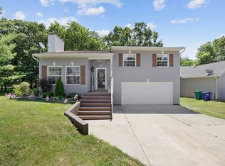 10824 Mahogany Dr, Foristell, MO 63348