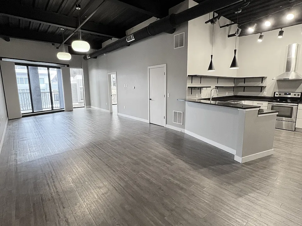157 S Kalamazoo Mall #407