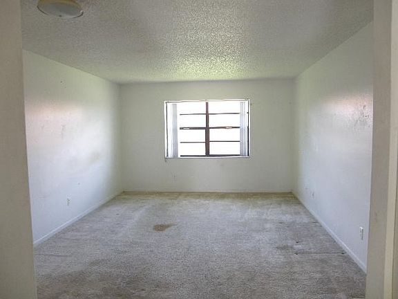 3rd image of 4898 Paulie Ct APT 63