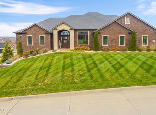 3124 Kleffner Ridge Ct, Jefferson City, MO 65101