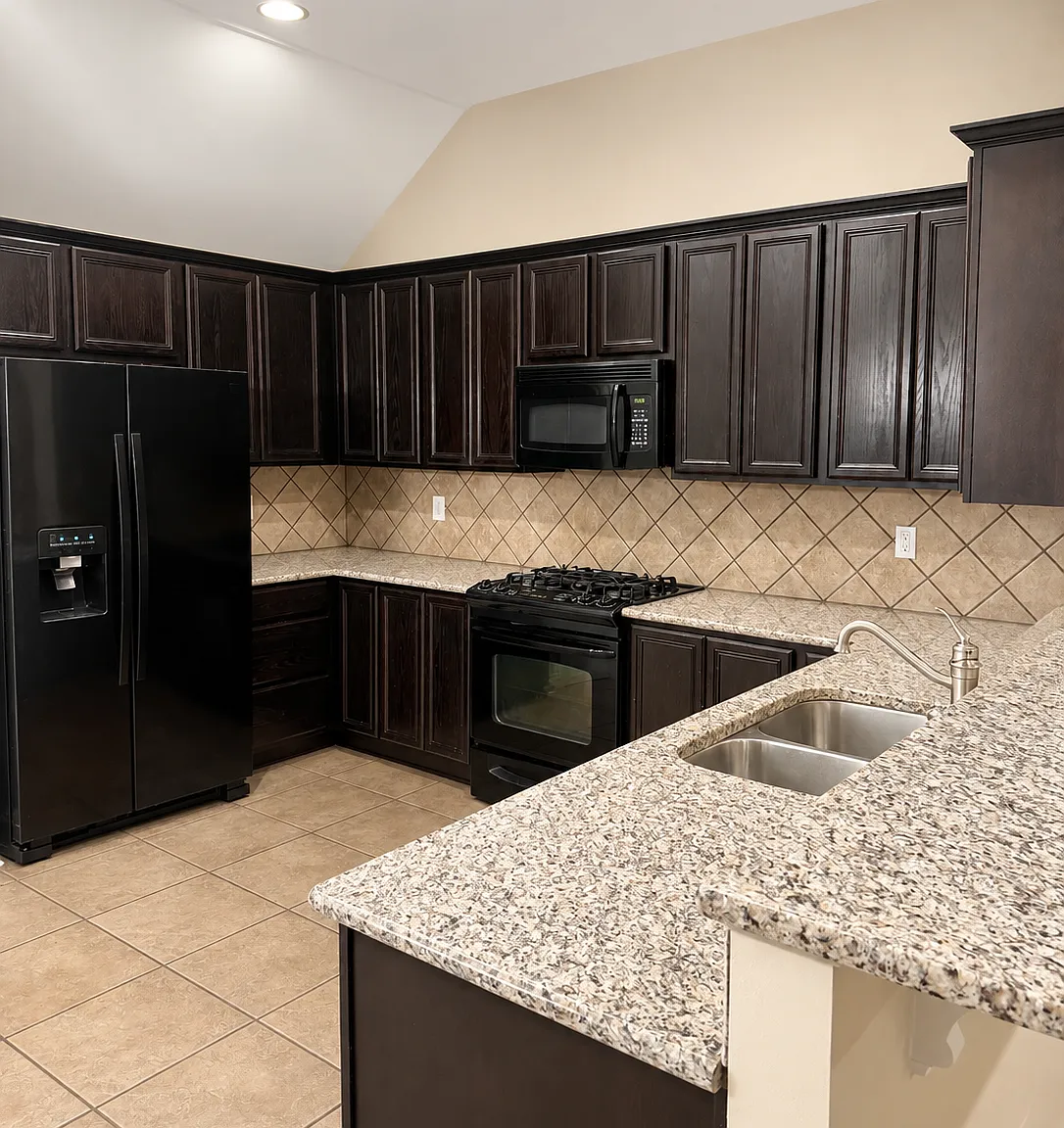 3 bed, 1762 sqft, $2,000 — Photo 4