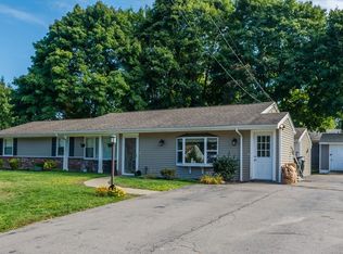 27 Dixon Rd, Brockton, MA 02302
