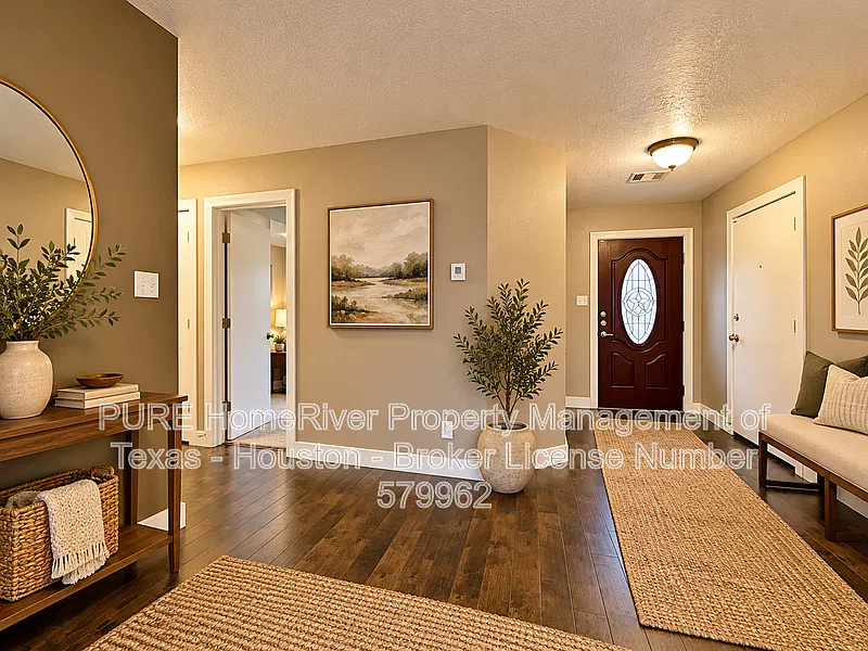 3 bed, 2.0 bath, 1205 sqft, $1,750 — Photo 2