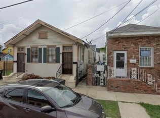 1605 N Prieur St, New Orleans, LA 70116