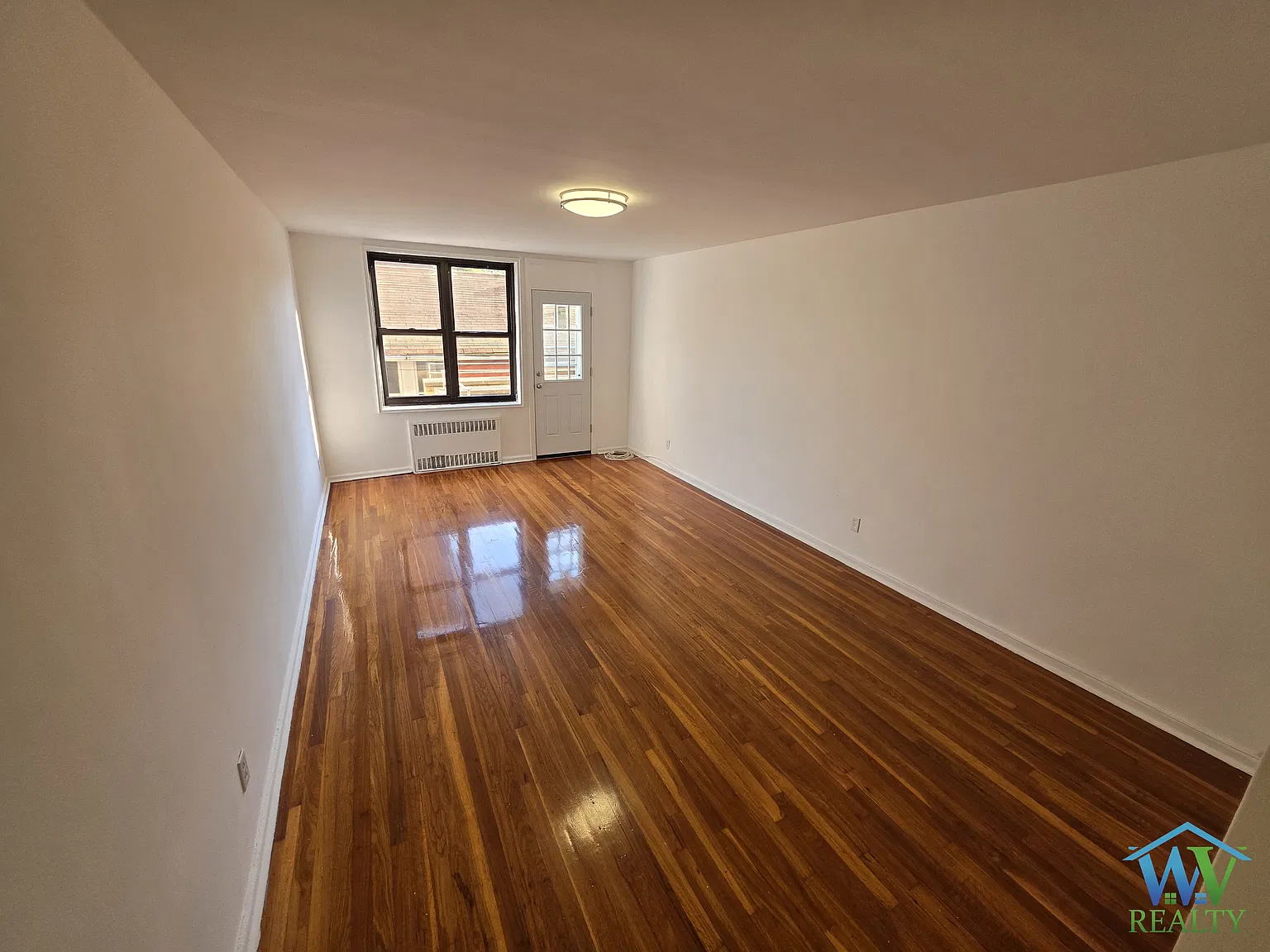 1 bed, 725 sqft, $2,500 — Photo 2