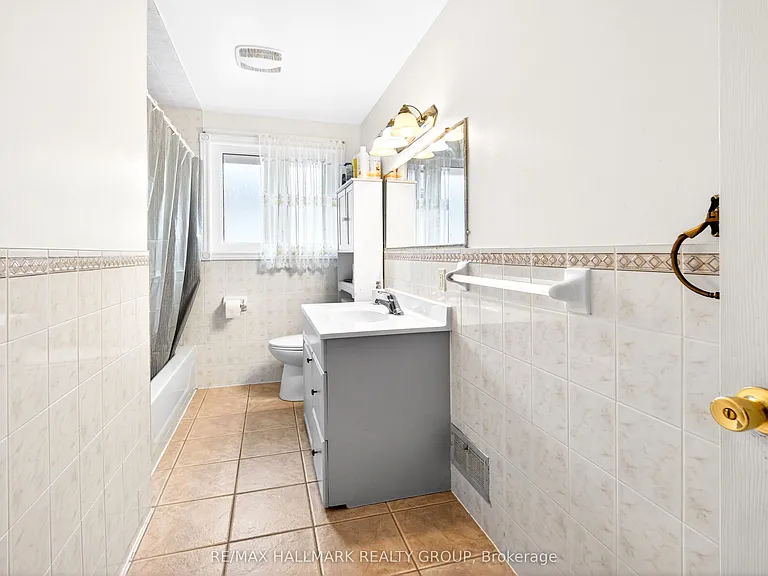 2636 Regina St #B — Photo 7