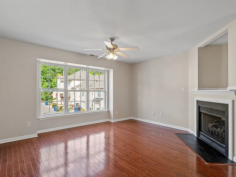 10028 Blackwell Dr — Photo 9