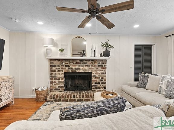 5th image of 410 E 63rd Street