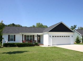 2191 Bear Creek Cir, Cookeville, TN 38506