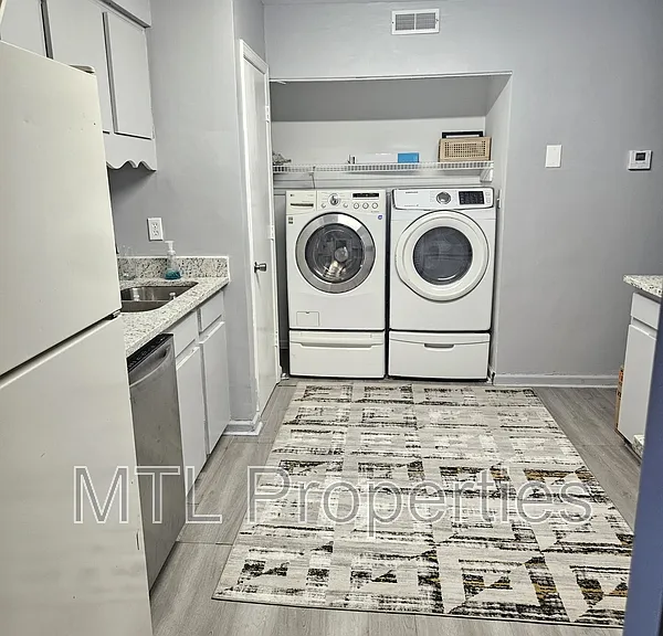 11526 Turn Stone Ct #1 — Photo 2