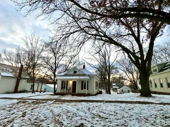 316 N Harrison St, Stuart, IA 50250