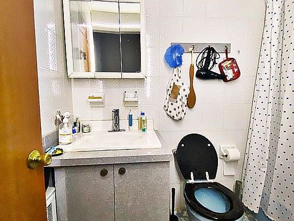 3rd image of 1769 E 12th St APT 1