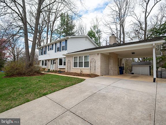 3rd image of 4817 Dodson Dr