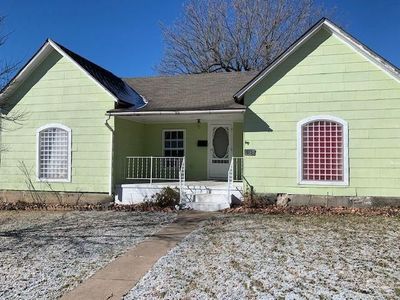 2121 N Weller Ave, Springfield, MO, 65803
