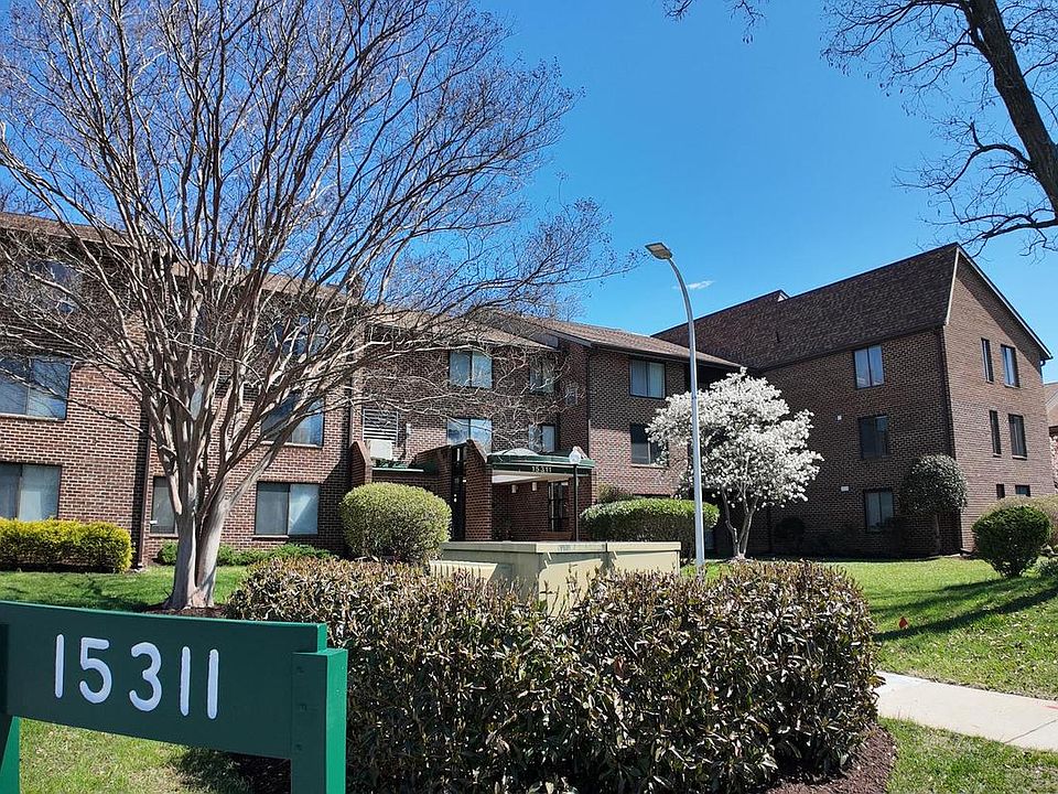 1st image of 15311 Beaverbrook Ct #90-3B