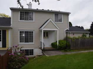 221 Greenway Blvd, Churchville, NY 14428