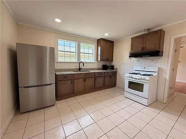 759 Oak Ave — Photo 7
