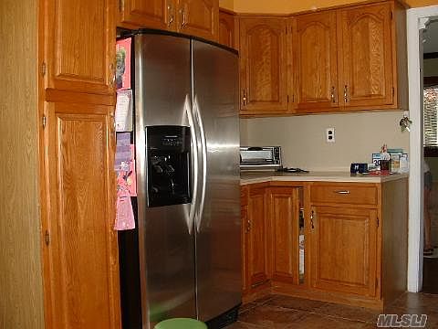 4th image of 251 Erlanger Blvd