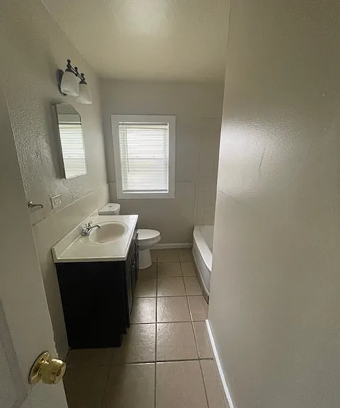 5923 E 24th St — Photo 5