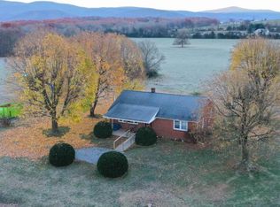 3142 Northview Ln, Elkton, VA 22827