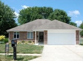503 Birch St, Excelsior Springs, MO 64024