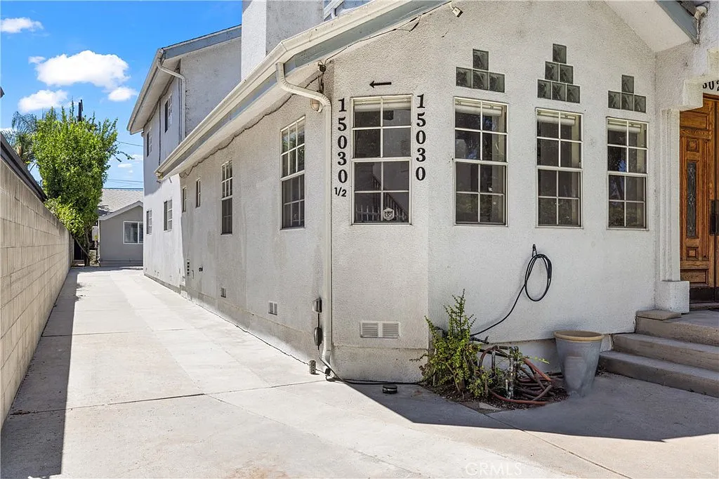 2 bed, 822 sqft, $3,500 — Photo 4