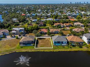 27136 Serrano WAY, BONITA SPRINGS, FL 34135