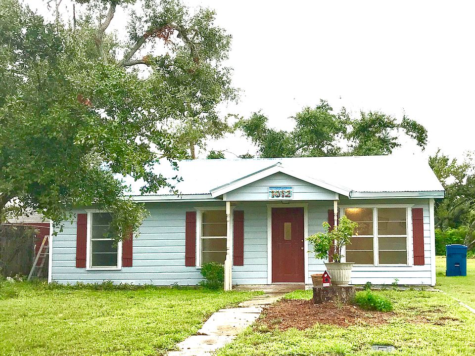 1st image of 1012 Plover Ln