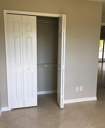 3rd image of 4109 NE 19th Pl