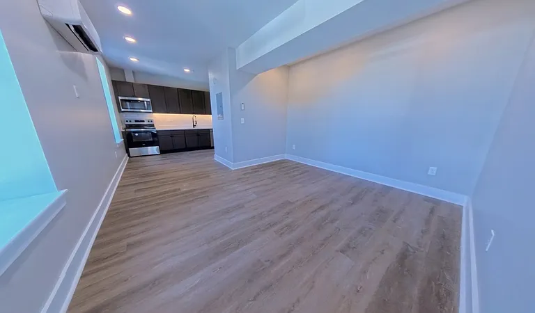 22 N King St #2B — Photo 4