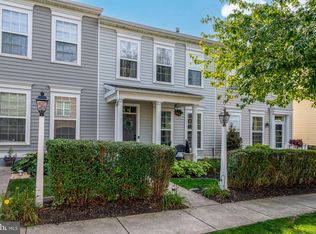 209 Keinath St, Mount Joy, PA 17552