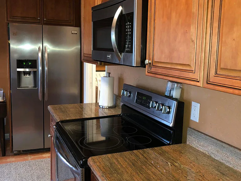 Granite kitchen