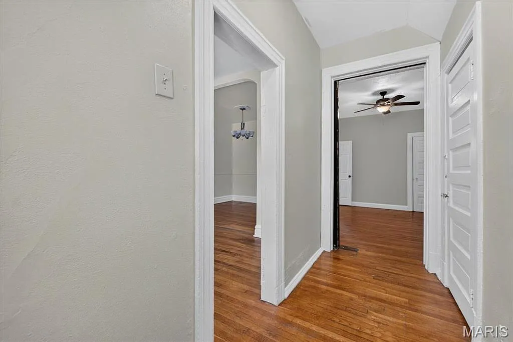 2 bed, 1000 sqft, $1,395 — Photo 4